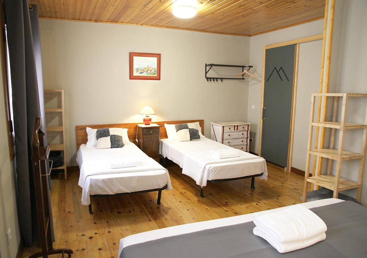 Hostal Fonda Prat Puigcerdà Exterior foto
