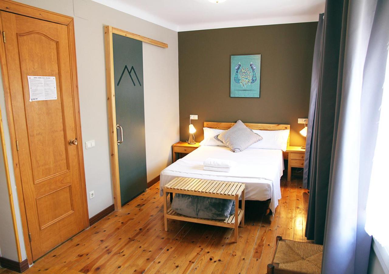 Hostal Fonda Prat Puigcerdà Exterior foto