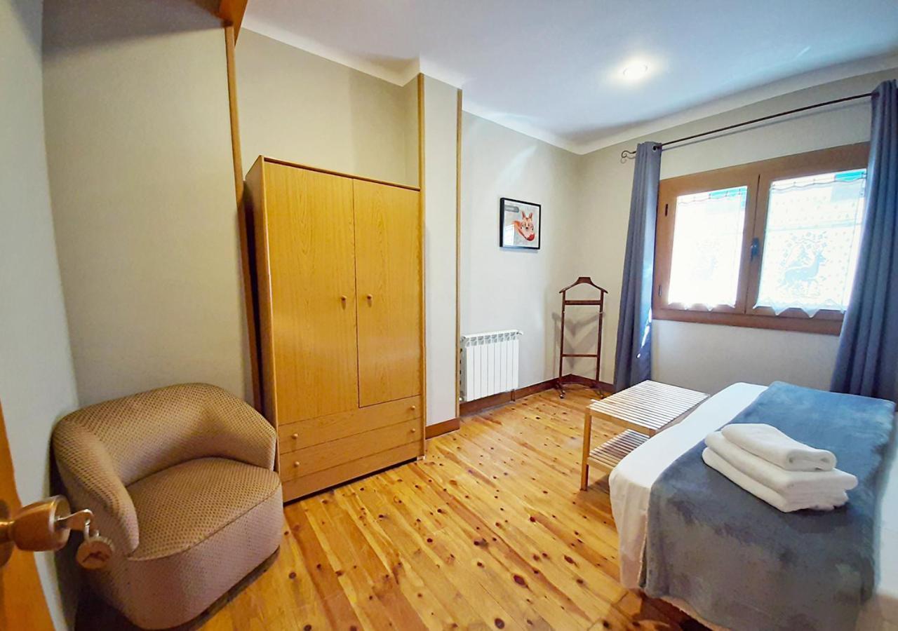 Hostal Fonda Prat Puigcerdà Exterior foto