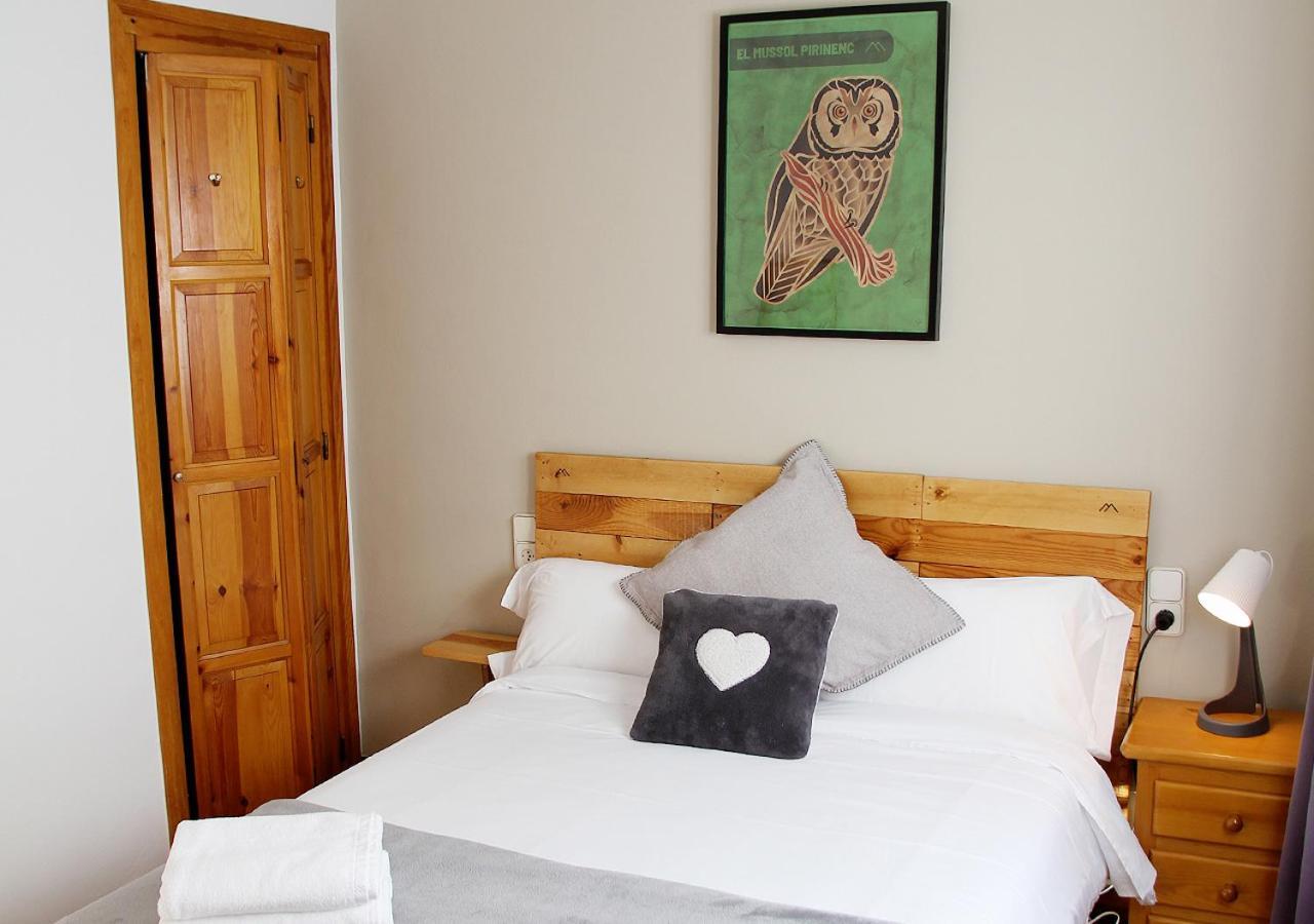 Hostal Fonda Prat Puigcerdà Exterior foto