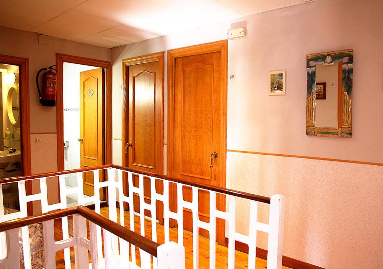 Hostal Fonda Prat Puigcerdà Exterior foto